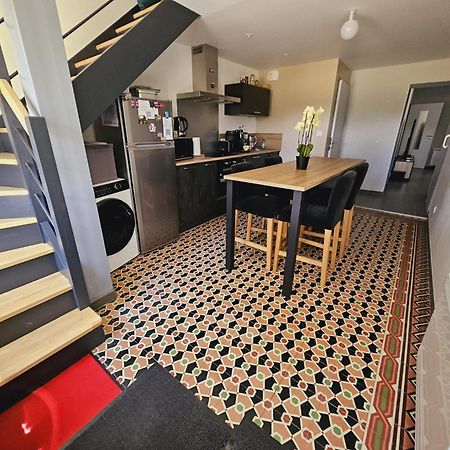 Gite De 2 Chambres - Ancenis A11 - Logis Du Chateau Rouge Mésanger Eksteriør bilde