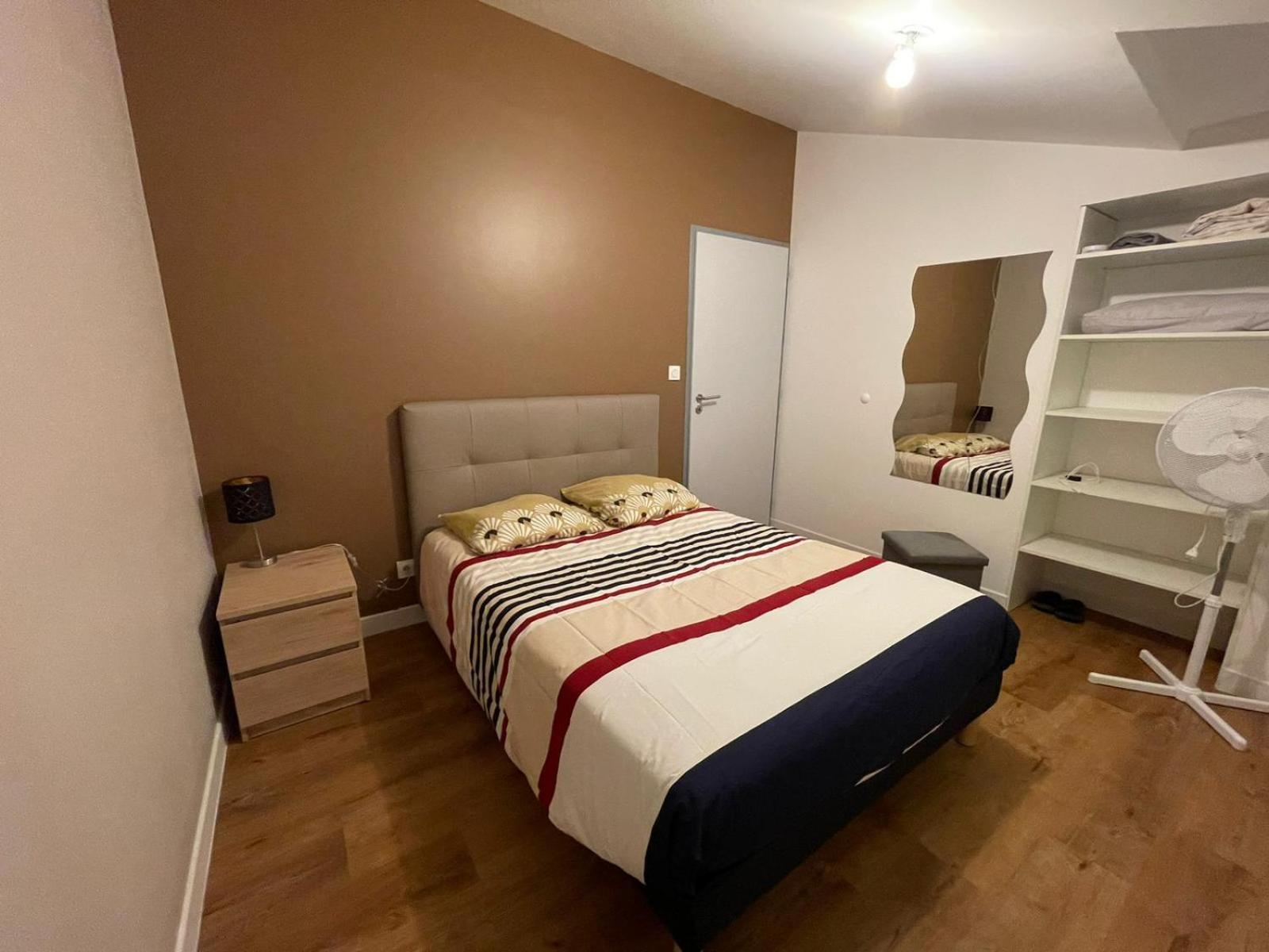 Gite De 2 Chambres - Ancenis A11 - Logis Du Chateau Rouge Mésanger Eksteriør bilde